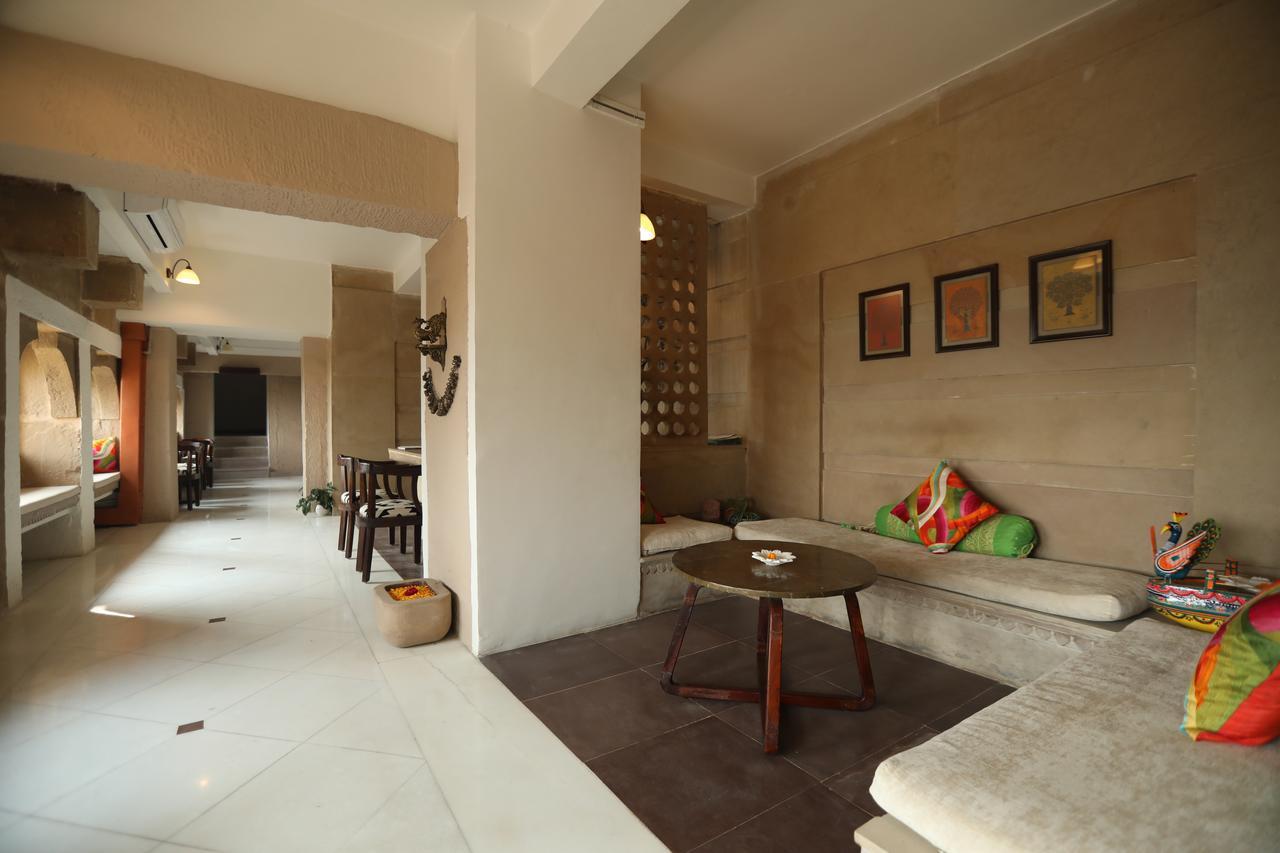 Hotel Guleria Kothi At Ganges Varanasi Exterior foto